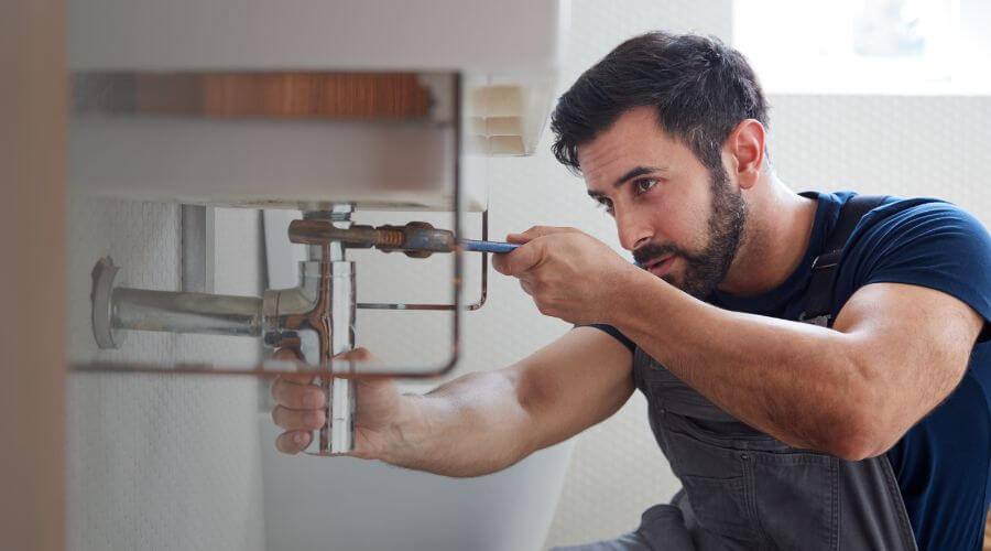 Water heater thermostat replacement in Washington Grove, MD